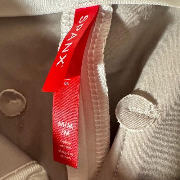 NWT SPANX On-the-Go Slim Straight Ankle Pants in Classic White - Picture 3 of 8